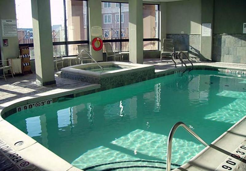 Courtyard By Marriott Mississauga-Airport Corporate Centre West Hotel Bagian luar foto