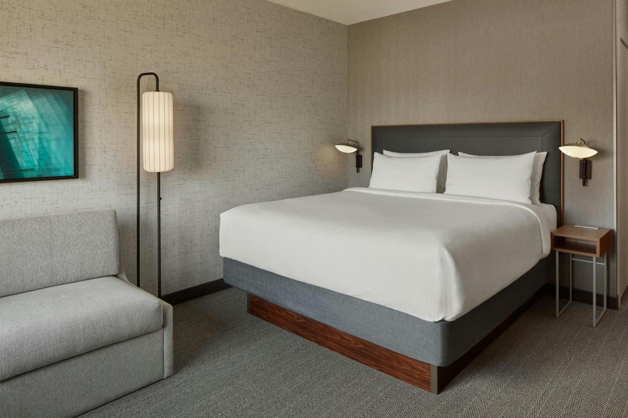 Courtyard By Marriott Mississauga-Airport Corporate Centre West Hotel Bagian luar foto